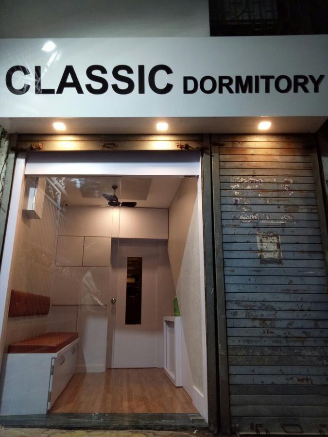 Classic Dormitory Bombay Esterno foto